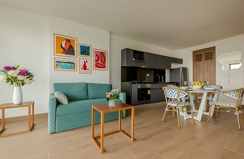 El Cabrero Apartment | New & Modern 21st Floor Unit Near Historic Center