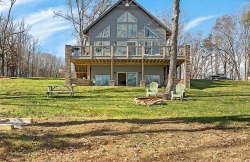Soddy-Daisy House | New Mountain Retreat w/outdoor activities including rock climbing and hiking