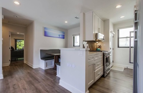 North Pacific Beach Condo | NEW ☆ Ocean & Dining 2 Blocks ☆ AC ☆ Dogs OK