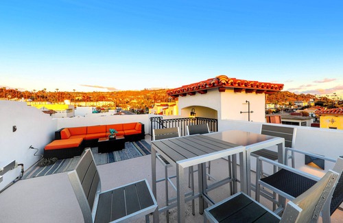 San Clemente Villa | New Ocean View Trilevel + Private Rooftop Terrace!