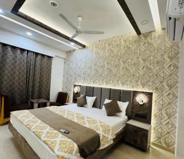 Mohangarh Apartment | New omaxe hazratganj