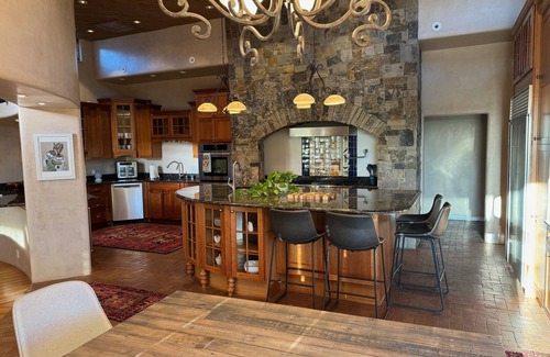 North Hills House | NEW ON VRBO! El Camino Stunning home Dale Ball trails Santa Fe Ski Area Forest