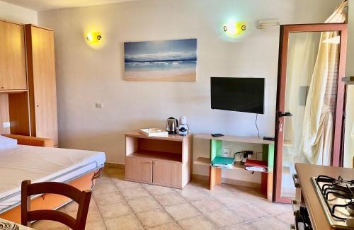 Limpiddu Apartment | New Orange Studio 9