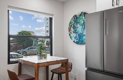 North Pacific Beach Apartment | New Pacific Hideaway