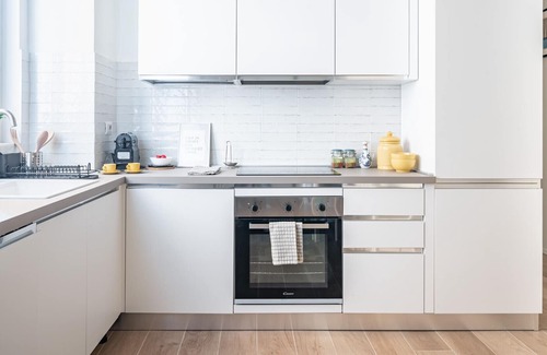 San Lazzaro Apartment | NEW! Parma Galleria White Apartment x2