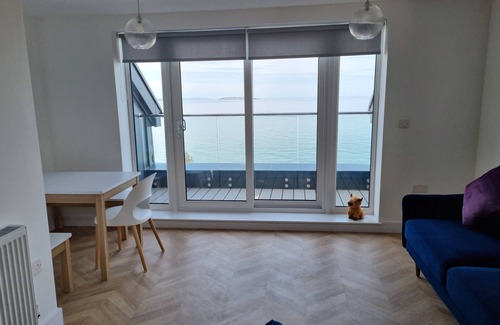 Penmaenmawr Apartment | New penthouse apartment with stunning sea views