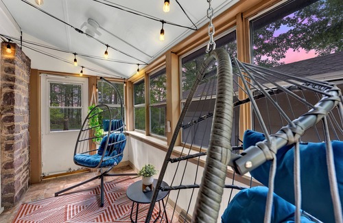 Pocono Pines Ski Chalet | New Pocono Getaway:3-Tier Theater, Hot Tub, Fire pit, Pool Table.Near Lake Naomi