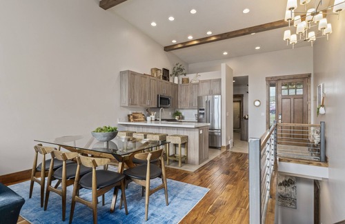 Eden House | New Powder Mountain Modern Retreat w/private Hot tub