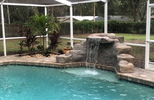 Nichols House | NEW- PRIME LOCATION!