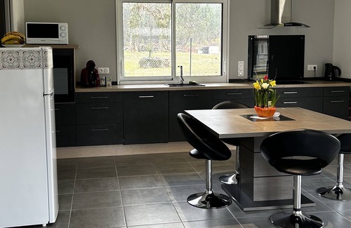 Levignacq House | New quiet house - 15 mins from the beaches
