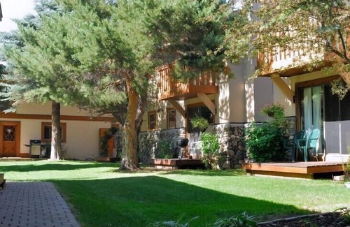 Ketchum Condo | NEW REMODEL! 1 bedroom condo. This is the best location in Ketchum!
