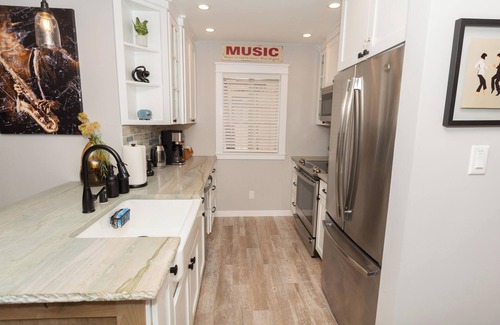 Kings Beach Condo | New Remodel Lakeside Luxe, Private Beach, PaddleBoard, Kayak, Hiking, Walk2Food