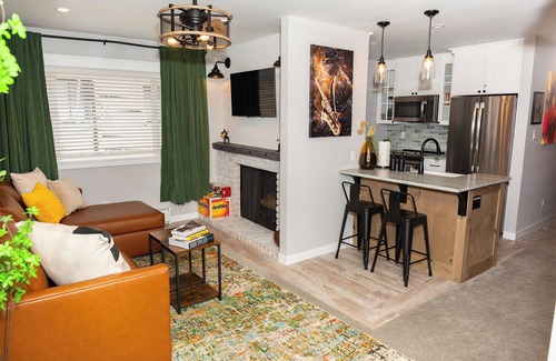 Kings Beach Condo | New Remodel Lakeside Luxe, Private Beach, PaddleBoard, Kayak, Hiking, Walk2Food