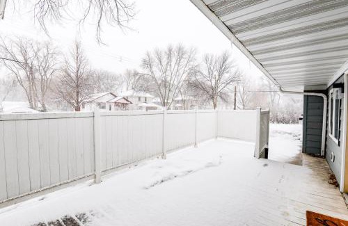 Fargo House | NEW Remodeled Townhome Close to Downtown