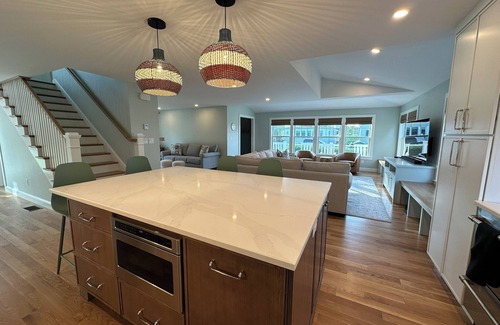 Scituate House | NEW: renovated beach house in Scituate's family-friendly Sandhills neighborhood