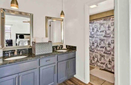 El Paso House | New Renovated Modern 3BR Home | Westside of Town
