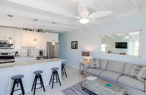 Key Colony Beach House | New Renovated Waterfront KCB Home 2/2 -30 ft Dock w/POOL and BEACH access