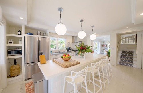 Governor's Harbour House | NEW RENTAL! Elegant Hilltop Manor Home with Private Pool & Generator