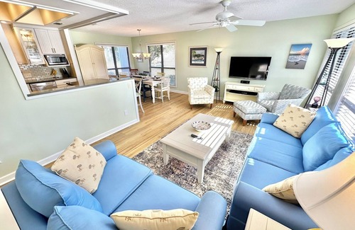 Miramar Beach House | New rental Near the Beach with Golf Cart 750SP