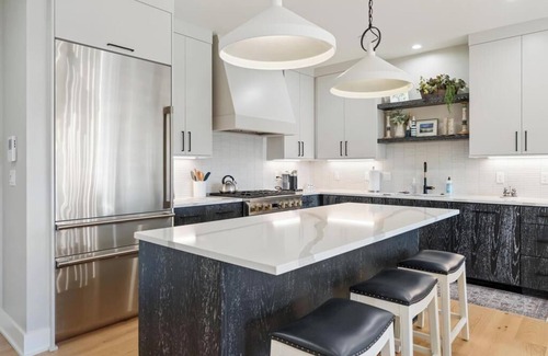 Walloon Lake Condo | *NEW* Renwick Condo Walloon Village! 7 night minimum