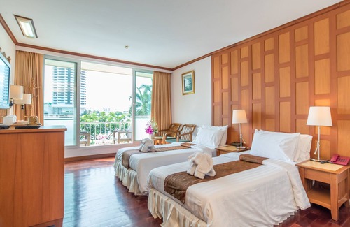 Phra Athit Hotel | New Siam Riverside