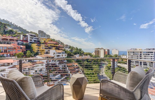 Alta Vista Apartment | New SohoPV Ocean View High Floor
