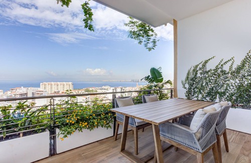Alta Vista Apartment | New SohoPV Ocean View High Floor