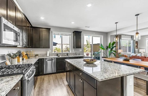 Reno House | New South Reno Home with Hot Tub