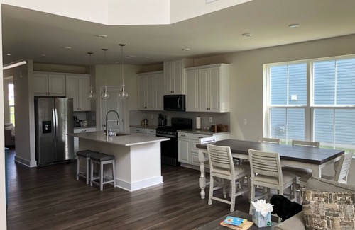 Clarksville Villa | NEW - Spacious 4-bedroom near Bethany Beach in Bishops Landing resort + shuttle
