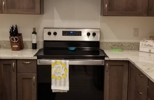 Wenatchee House | New & Spacious Townhome Unit Dnn