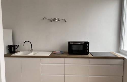 Trebeurden Apartment | New studio less than 5 minutes from the beaches of the Pink Granite Coast