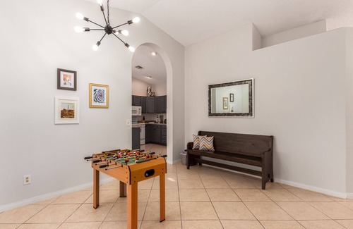 Fountain Hills House | NEW Stunning Fountain Hills Home - 3BED/2BA (Sleeps 8 + Foosball Table!)