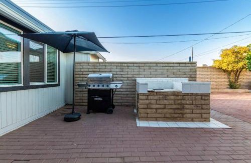 Gardendale Apartment | New Stylish Midtown With One Bedroom (Unit D)