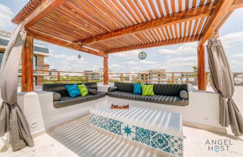 Zazil-ha House | NEW Sunlit Stay Private Roof Terrace BBQ SpaTub