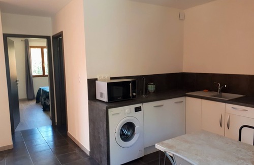 Calvi Villa | New T2, large terrace, 10-minute walk to the beach