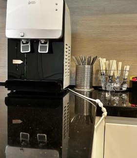 Bunga Paya Pantai Apartment | NEW! The Shore Residences 3BR Luxury I Direct access to Shopping I 6-10pax I 10minsJonker