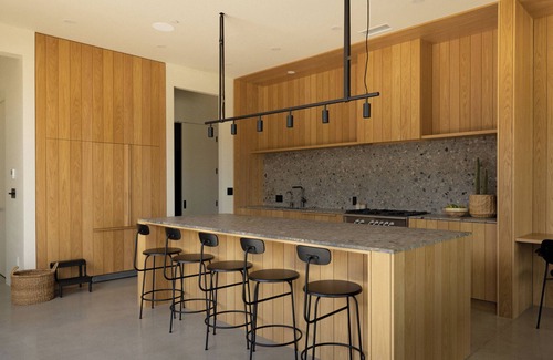 Joshua Tree House | NEW Timber House—Joshua Tree Views, Pool & Privacy