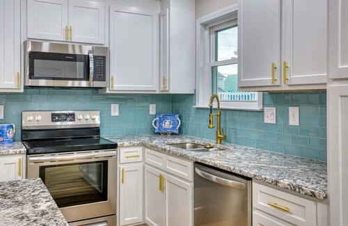 Surf City Cottage | New to VRBO and Just renovated! Heart of Surf City NC