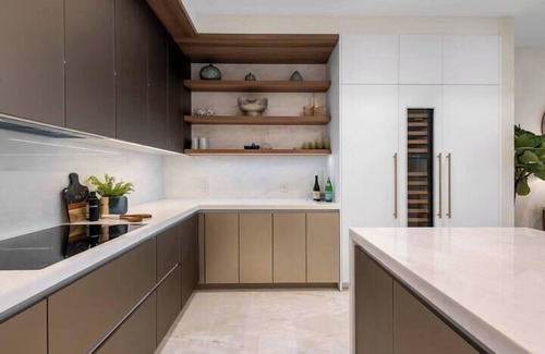 Nassau Apartment | NEW to VRBO * Beachfront 3 bedroom Luxury Residence