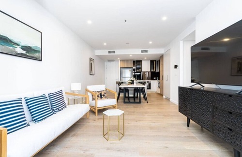 Reid Apartment | New to VRBO: Restful Apt near ANZAC Park West