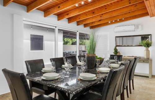 Opal Villa | NEW Tropical Indulgence Sotto del Sol 7BR by Bocobay