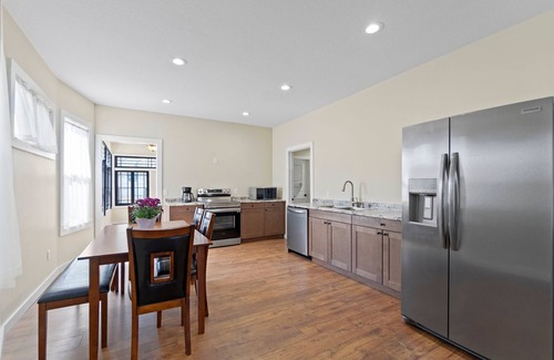 West Central Apartment | New unit downtown Fort Wayne- by Grand Wayne, Embassy, Electric Works, Tin Caps.