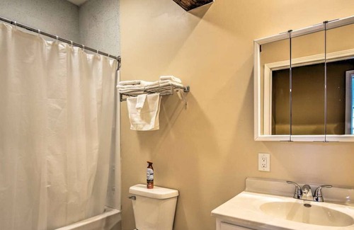 Sawyer House | New Unit In Downtown Sawyer Close to Warren Dunes