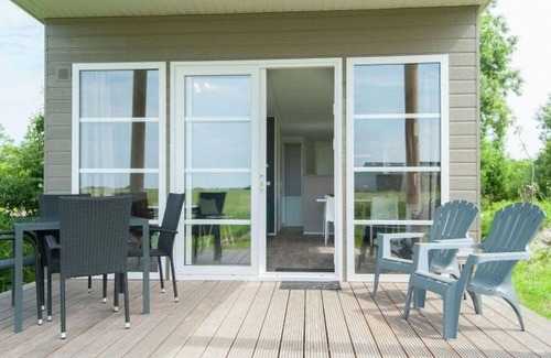 Sint Maartensvlotbrug House | New vacation home near the beach 4 persons free Wifi dog welcome