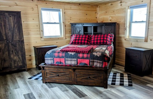 Fletcher Cabin | NEW Vermont Cabin close to Smuggler's Notch Skiing