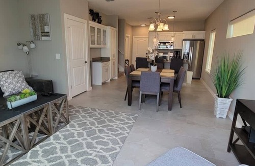 Port Isabel House | New Waterfront Bungalow * Fishermans Paradise (Bungalow Tarvana) by RedAwning