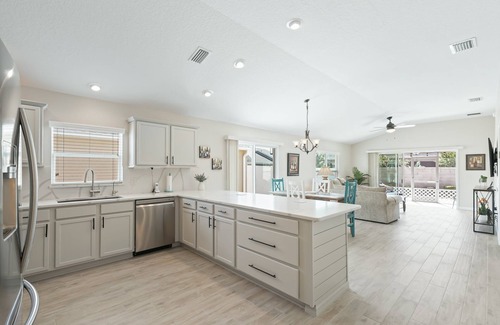 The Villages Villa | NEW Weekly Rentals ~ Centrally located Courtyard Villa in The Villages