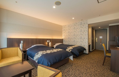 Miyakami House | New Welcity Yugawara