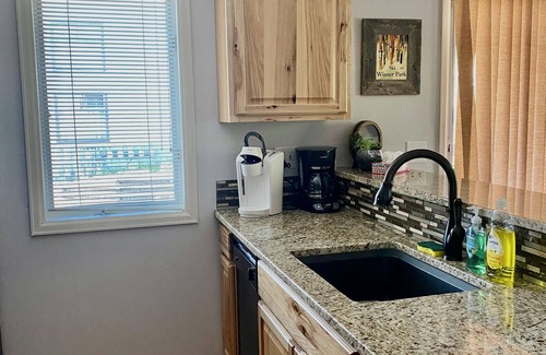 Winter Park Condo | NEW WP Mountain View near Downtown -K & Q Bed