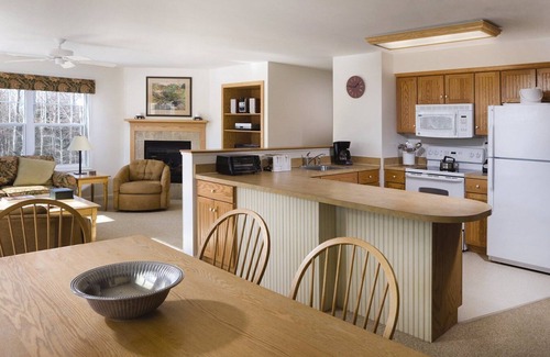 Jeffersonville Resort | New Years Ski Weekend at Wyndham Smugglers' Notch, VT